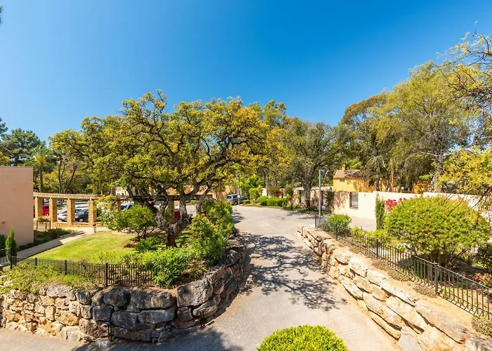 Jardines De Santa Maria Golf アパート *