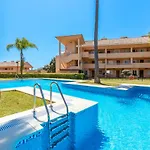 Jardines De Santa Maria Golf アパート マルベーリャ