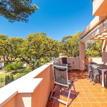 Jardines De Santa Maria Golf 아파트